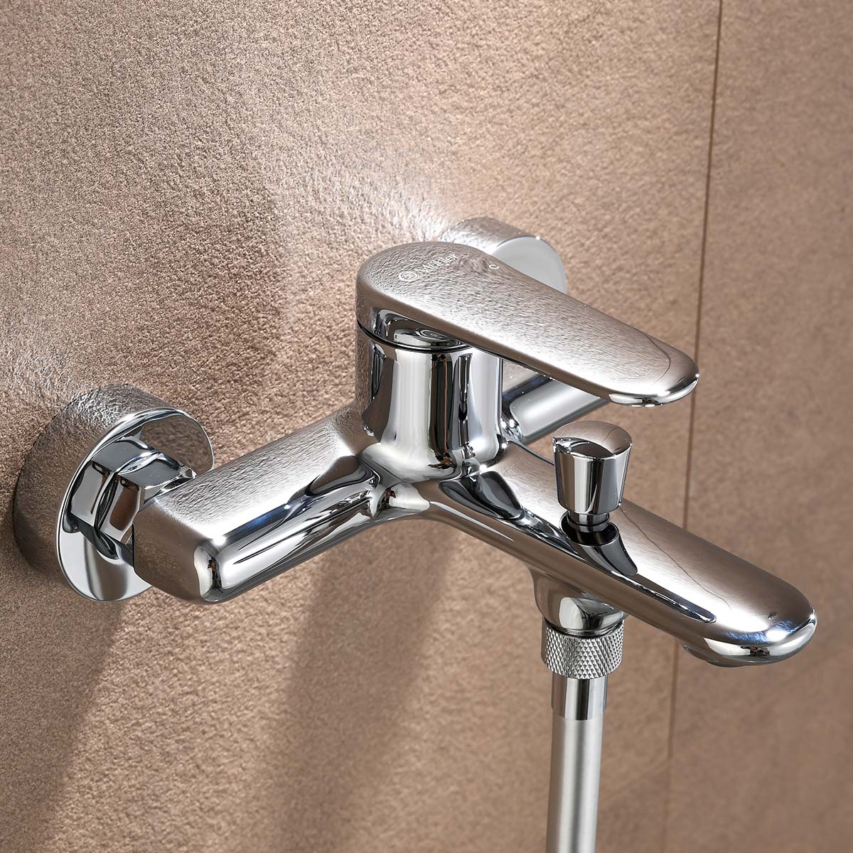 Sen tay nóng - lạnh DeMuhler ML511106C giá tốt