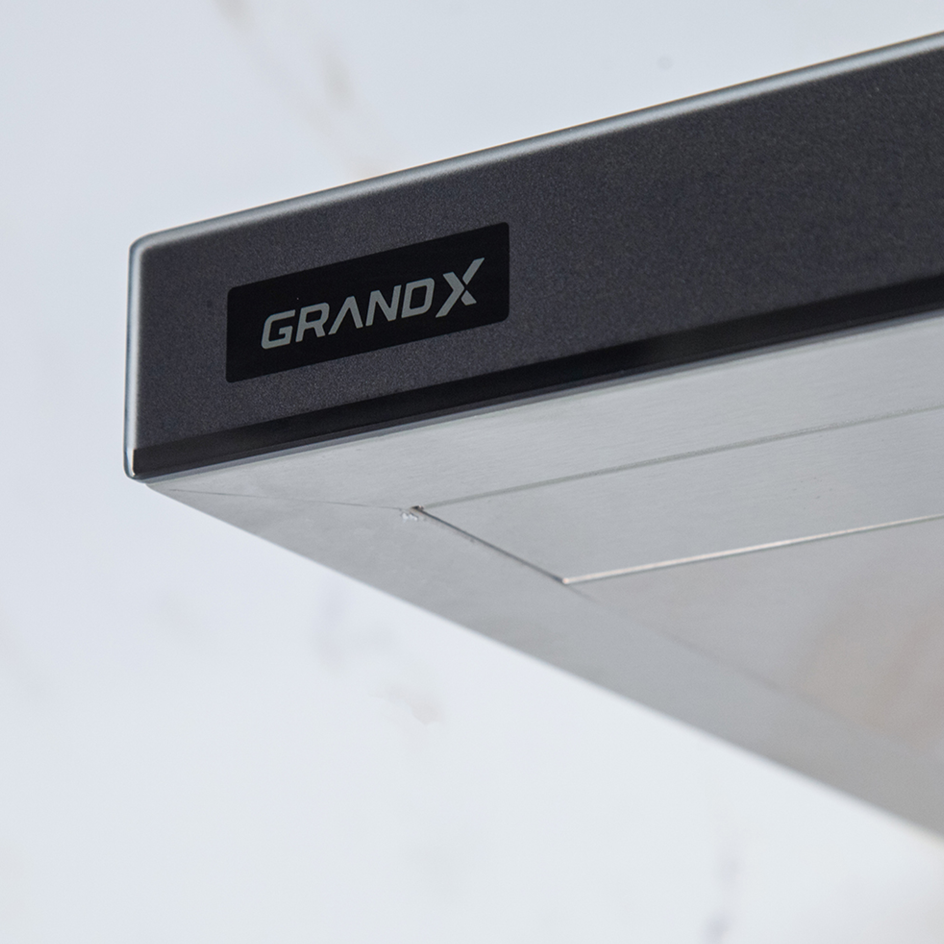 Hút mùi áp tường chữ T GRANDX GX H90C68B bền đẹp