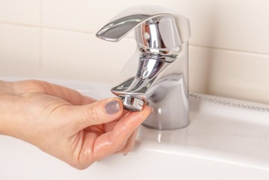 Top 6 cách sửa vòi nước lavabo bị rỉ nước và lưu ý khi xử lý