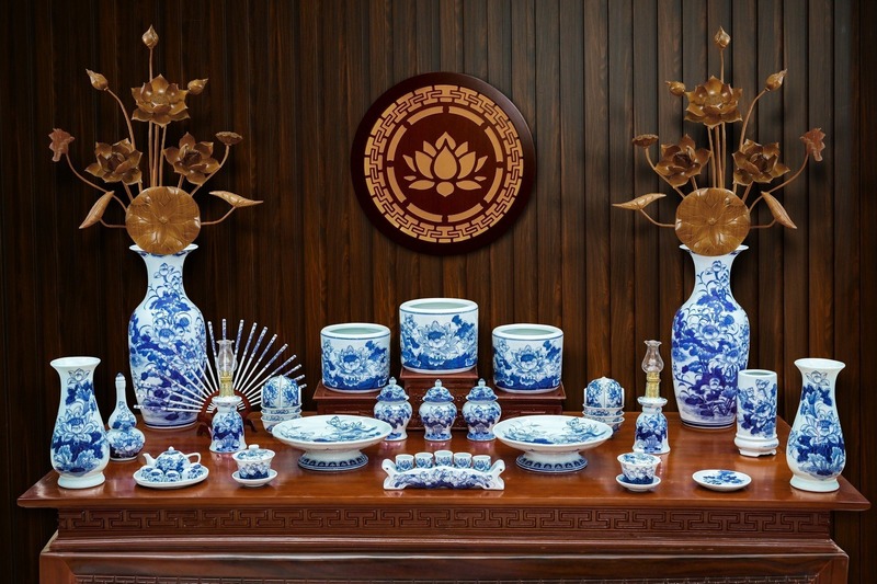 Cách trang trí bàn thờ gia tiên chuẩn
