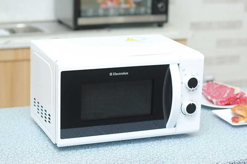 Hướng dẫn cách sử dụng lò vi sóng Electrolux đúng cách