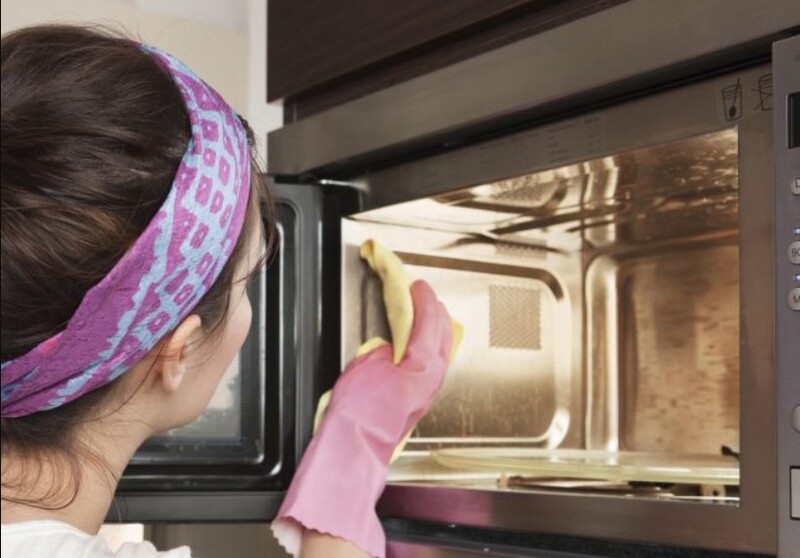 Hướng dẫn vệ sinh và bảo quản lò vi sóng Panasonic