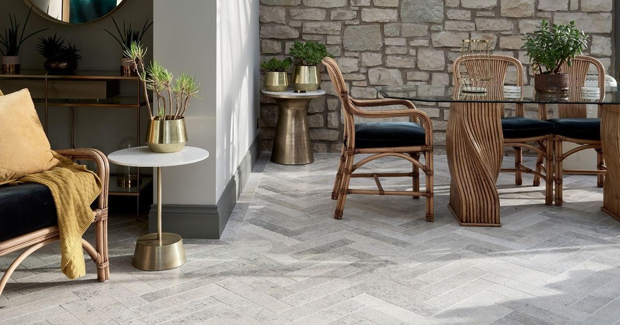 Gạch porcelain là gì? Ứng dụng trong nội thất, xây dựng