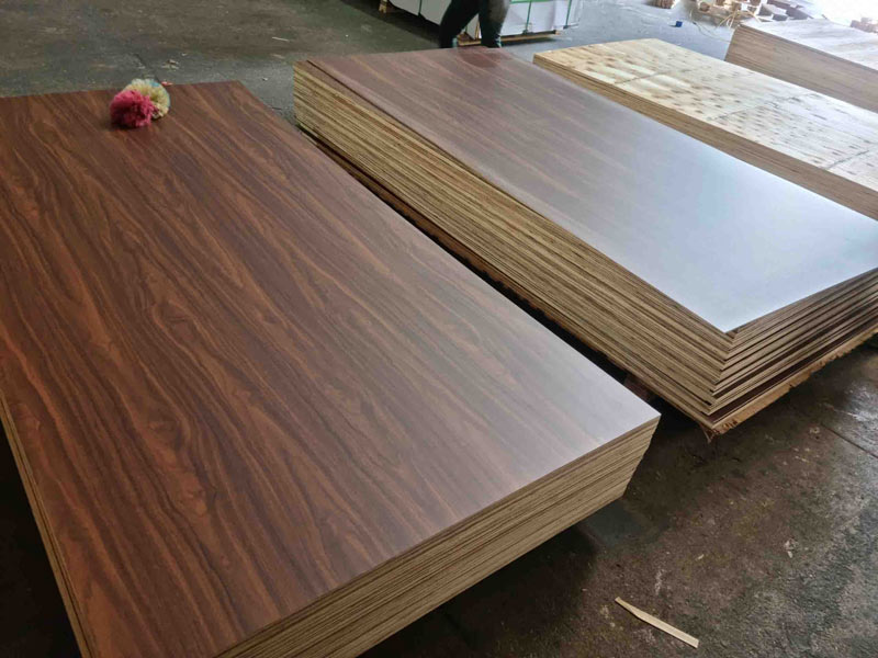 Ưu điểm nổi bật của gỗ Plywood