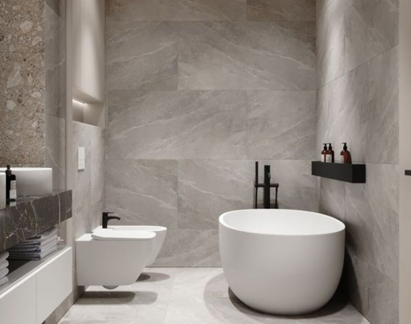 Thiết kế phòng tắm nhỏ có bồn tắm phong cách tối giản