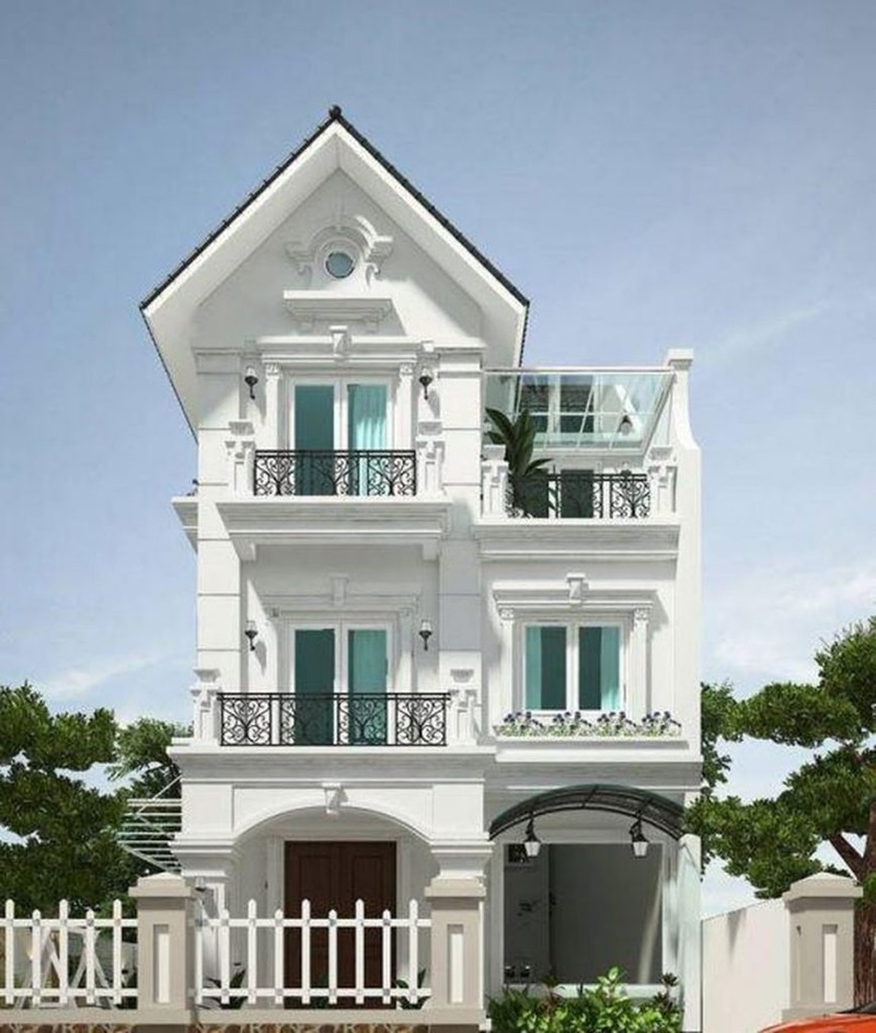 Nhà mái Thái 3 tầng có sân vườn
