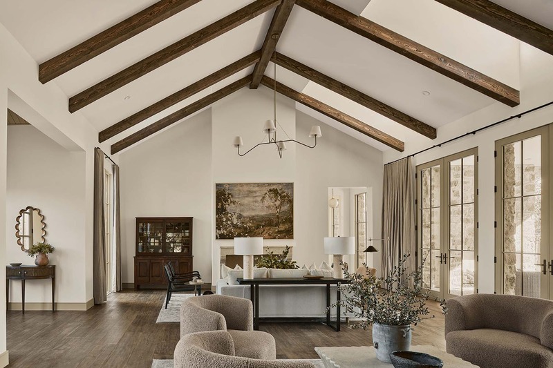 Phong cách Rustic là gì? Đặc điểm và ứng dụng trong các lĩnh vực