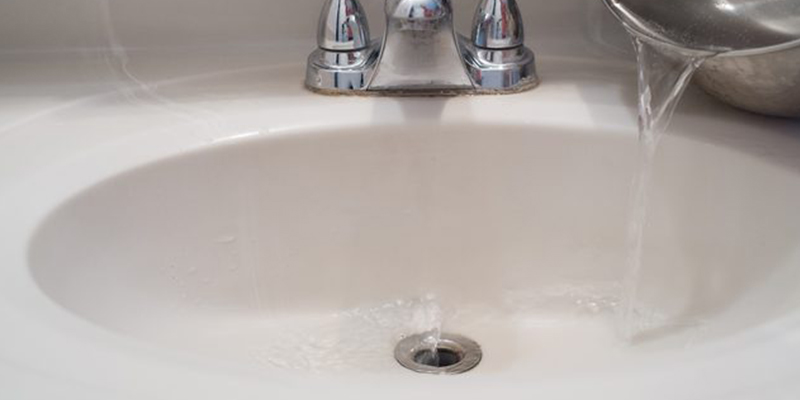 Cách xử lý tắc bồn rửa mặt tại nhà